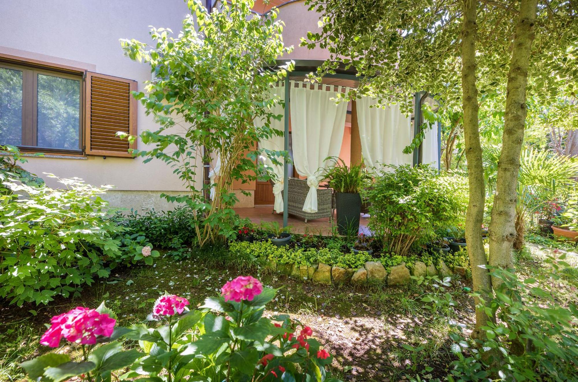 Apartman Gardenia Vinkuran Exterior photo